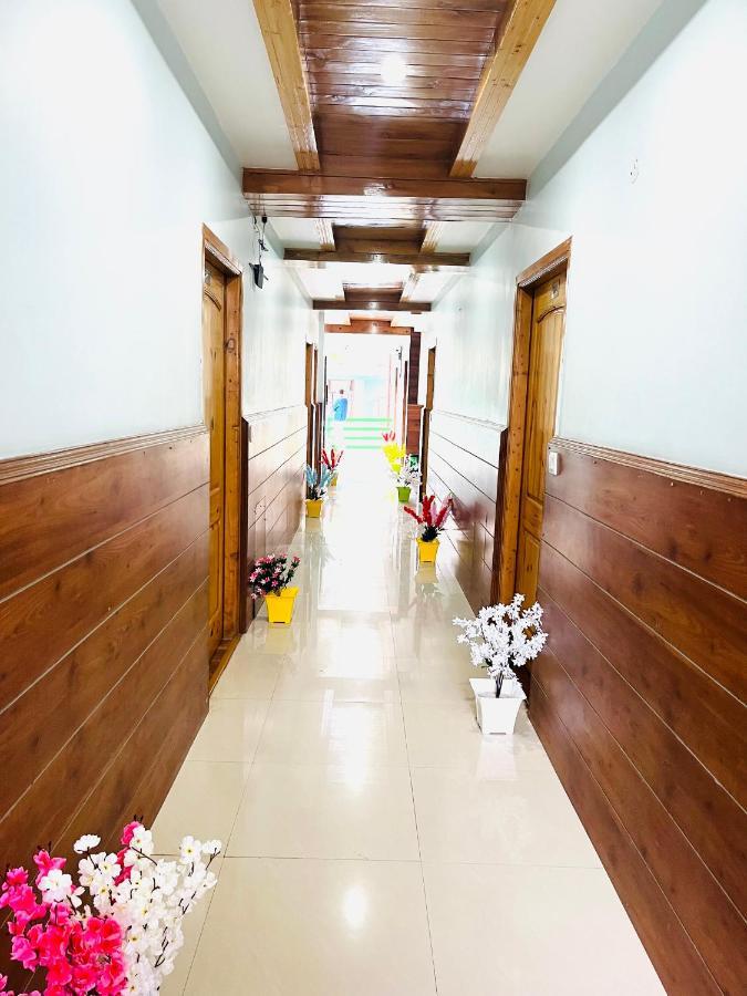 Winterline Resort Near Mall Road Manali - Centrally Heated & Air Cooled Zewnętrze zdjęcie