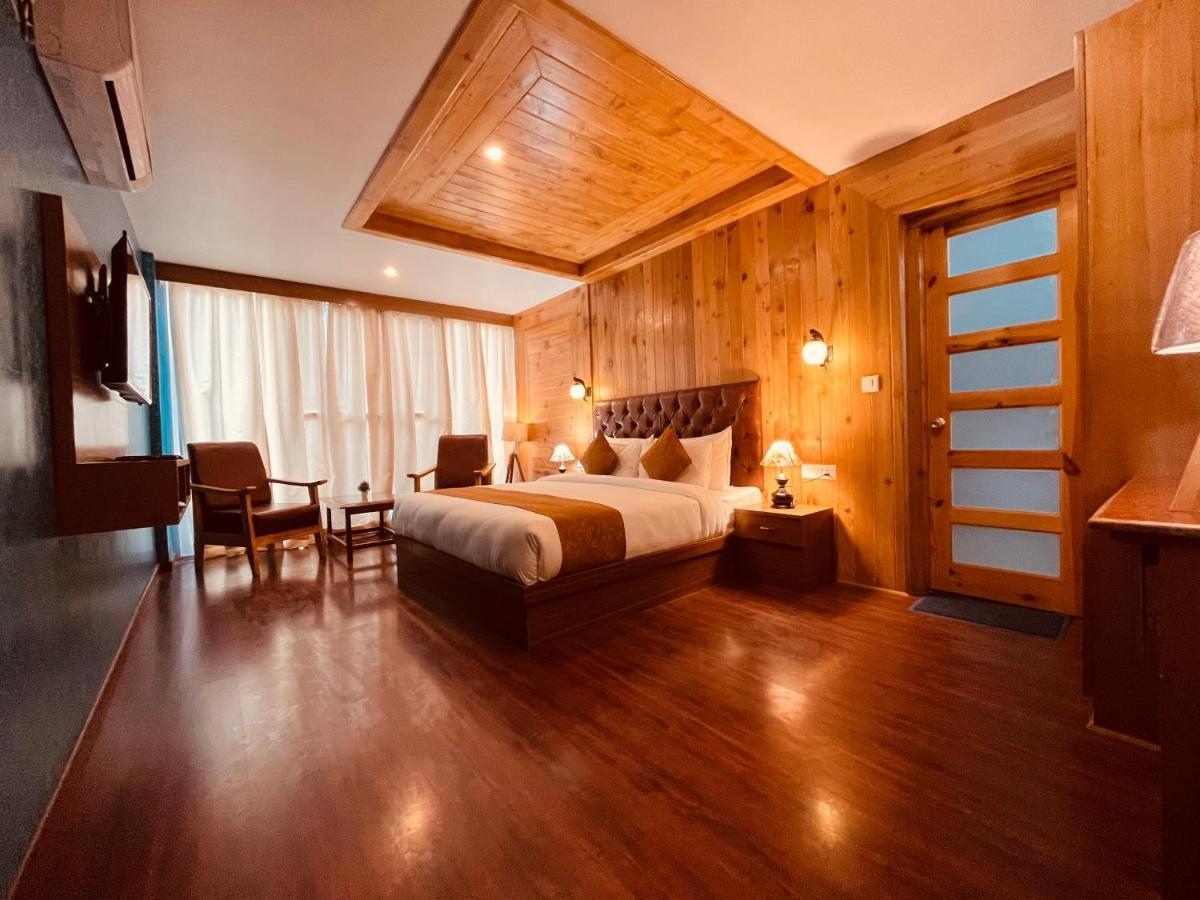 Winterline Resort Near Mall Road Manali - Centrally Heated & Air Cooled Zewnętrze zdjęcie