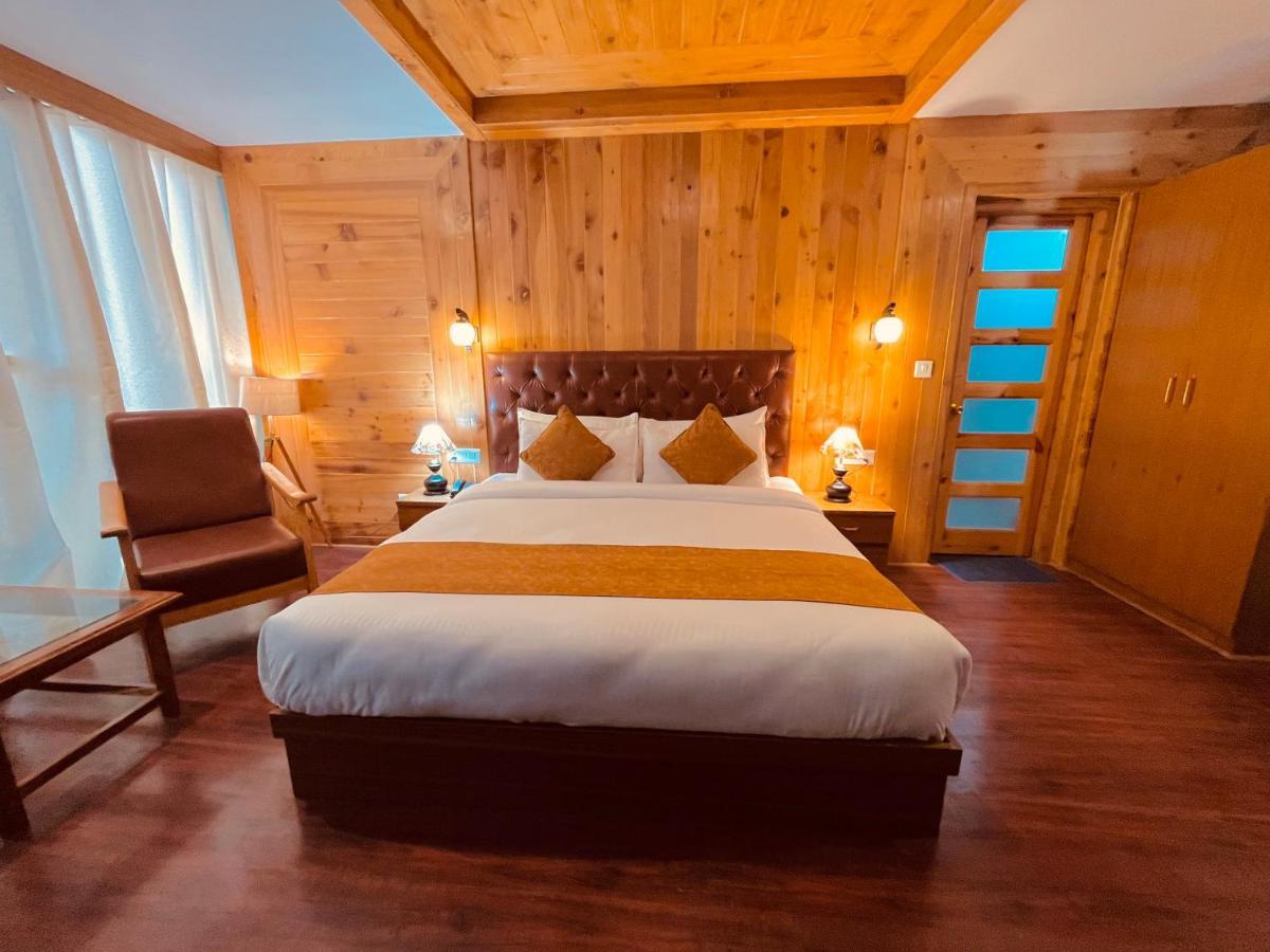 Winterline Resort Near Mall Road Manali - Centrally Heated & Air Cooled Zewnętrze zdjęcie